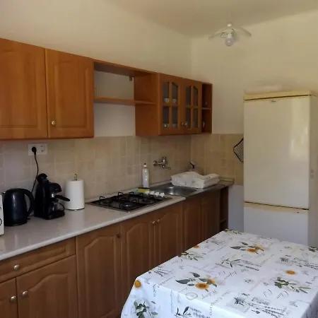 Holiday home Toparti Haz Balatonszemes